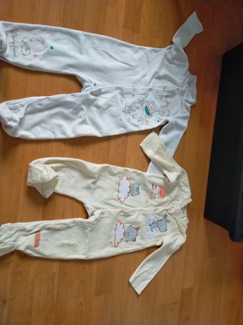 Lot 2 pyjamas 24 mois