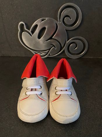 Chaussure bébé 18