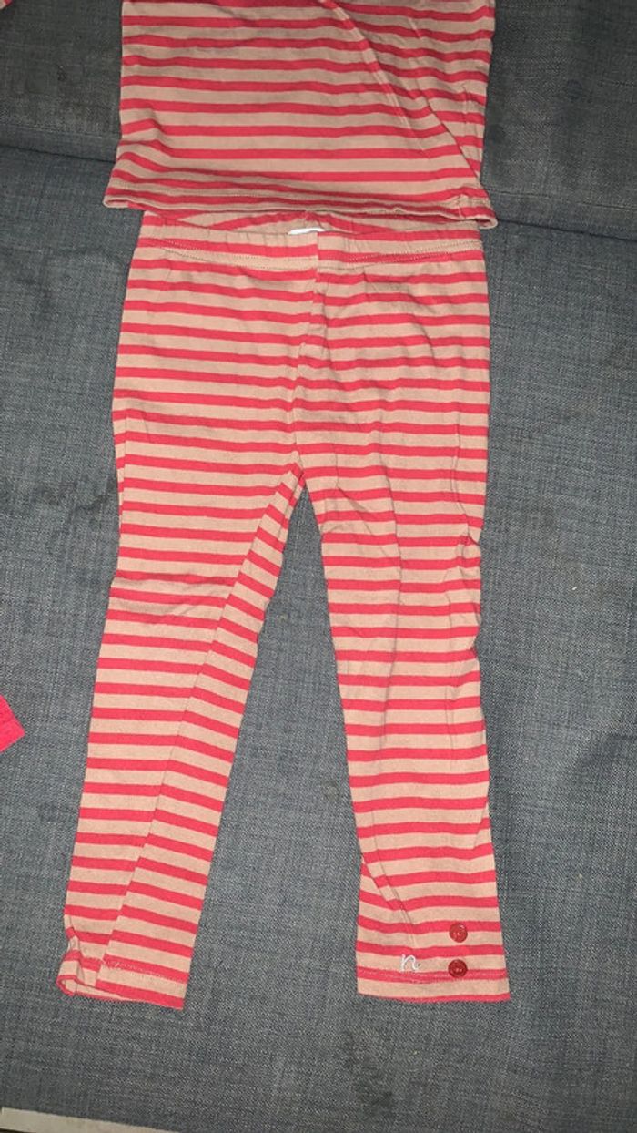 Ensemble t-shirt, jupe, leggings taille 2 ans - photo numéro 4