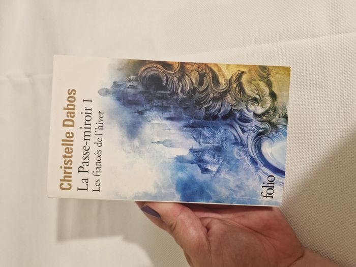 Christelle Dabos - La Passe-miroir I Les fiancés de l’hiver - 9782072957871 - photo numéro 2