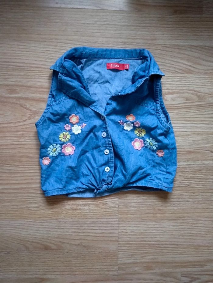 Chemise sans manches. Tissaia.
Taille 3 ans