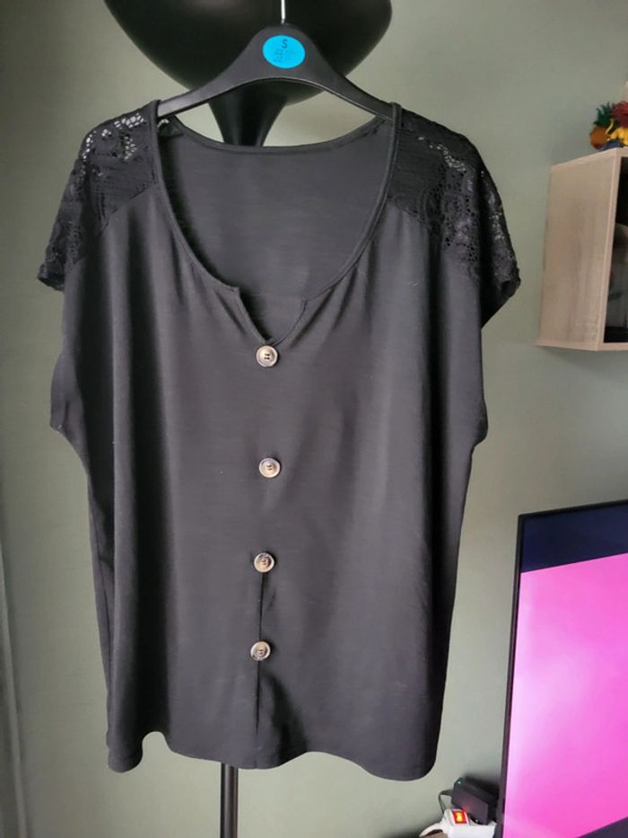Tshirt shein taille L
