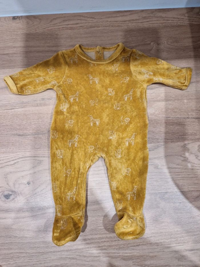 Pyjama 1 mois