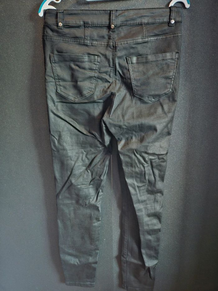 Pantalon effet cuire - photo numéro 4