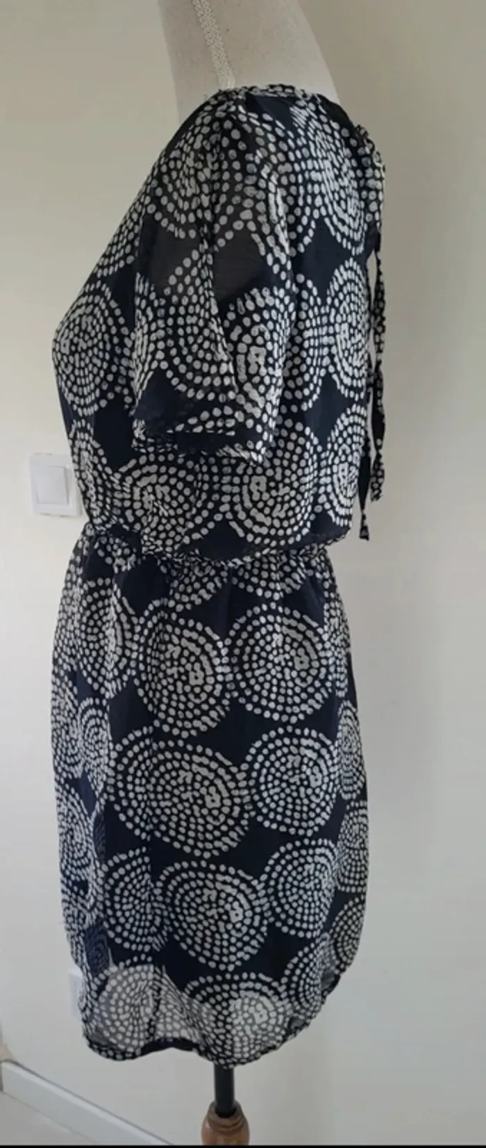 Robe manches courtes à motifs noir et blanc Women Only Taille 36 - photo numéro 4
