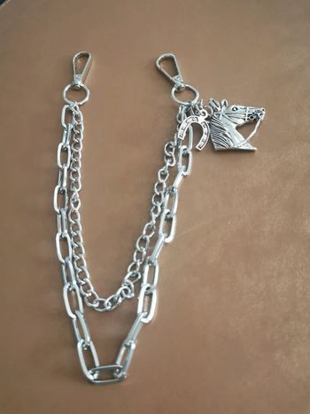 Chaîne de pantalon double cowboy country cheval