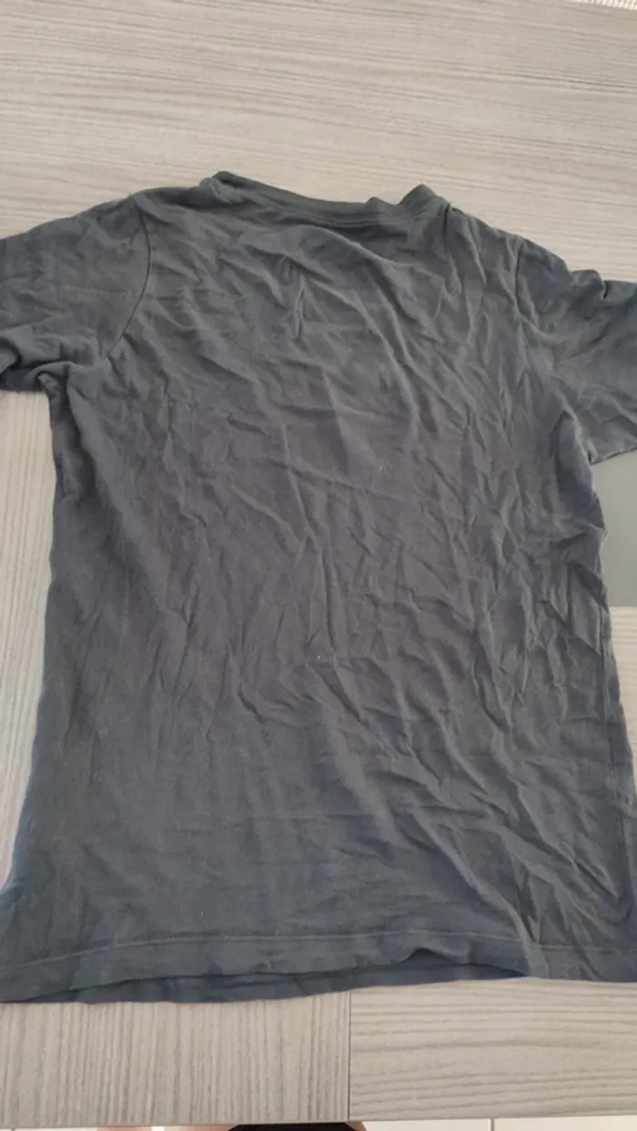 Tee-shirt - photo numéro 2