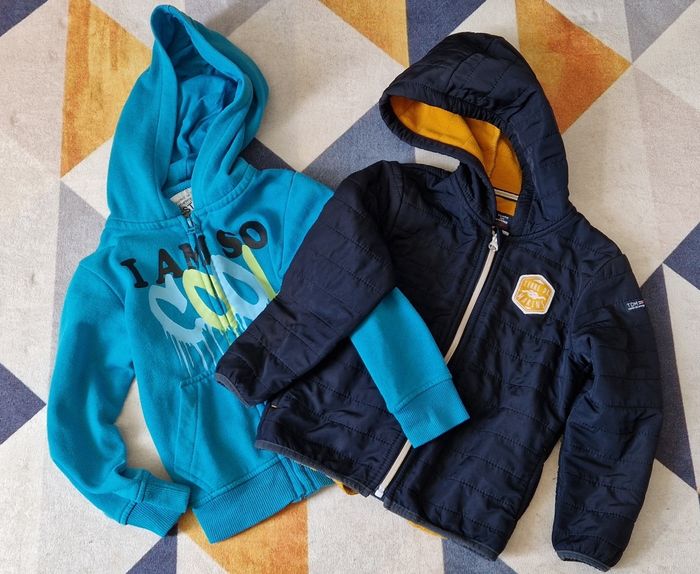 2 vestes 4 et 5 ans