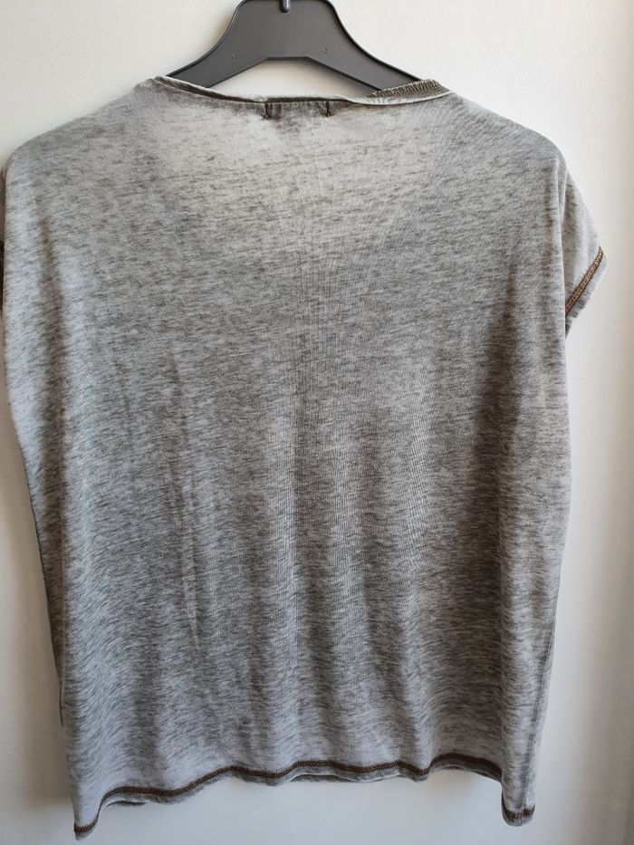 T-shirt fille 16 ans - photo numéro 2