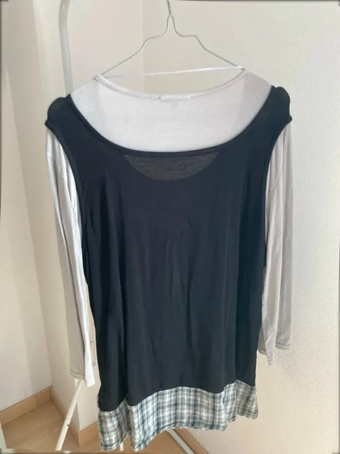 Blouse noir et grise - photo numéro 7