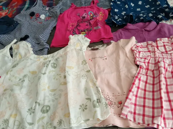 Lot vêtements fille été 6 mois - photo numéro 4
