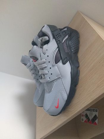 Nike Huarache neuve