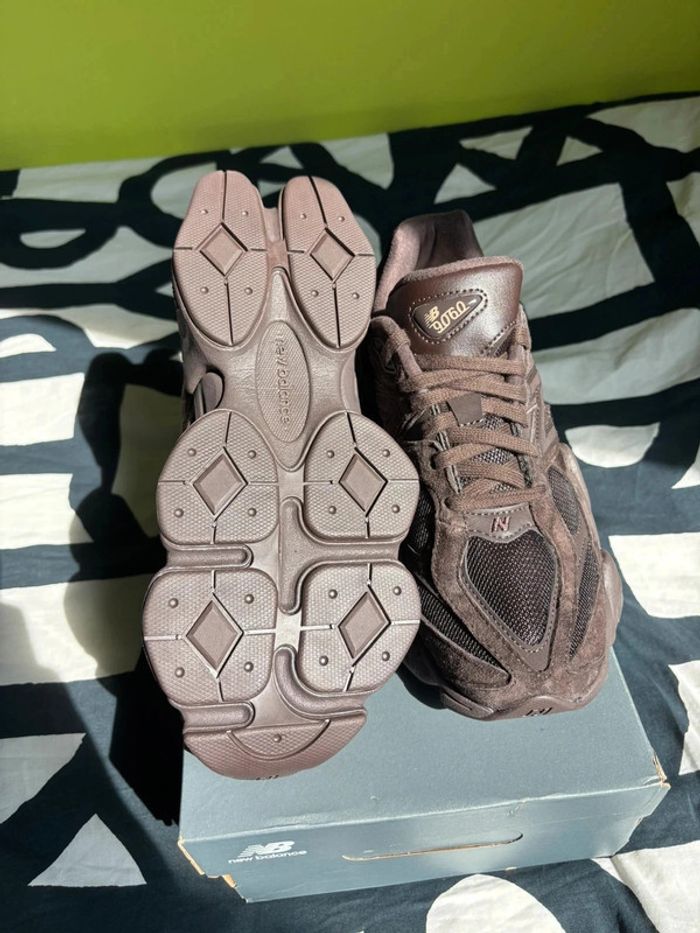 New balance 9060 Marron • taille 40,5 - photo numéro 11