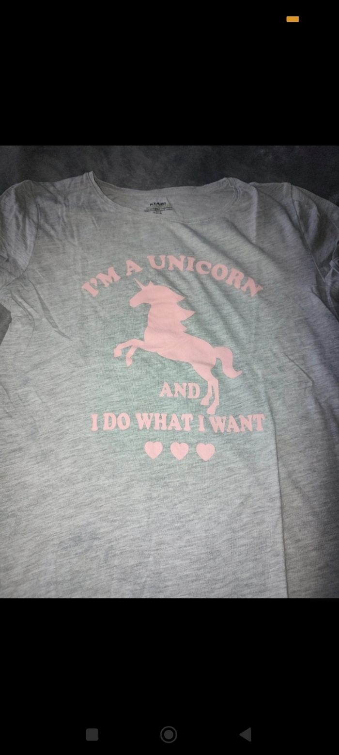 Haut fille - photo numéro 2