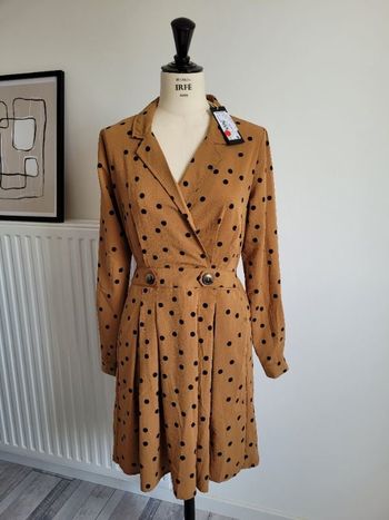 Robe neuve avec étiquette XS