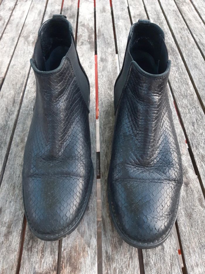 Bottines noires effet croco 37 - photo numéro 2