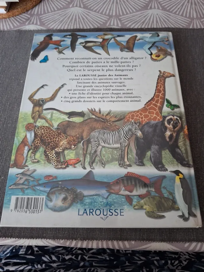Livre Larousse junior des animaux - photo numéro 2