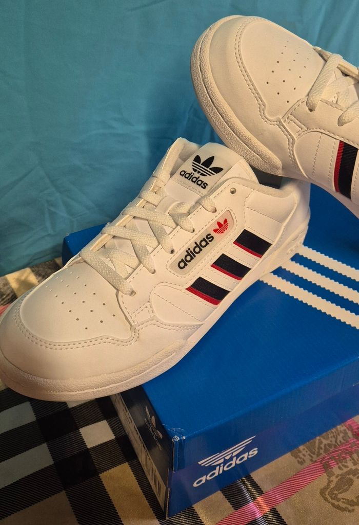 Adidas mixte - photo numéro 2