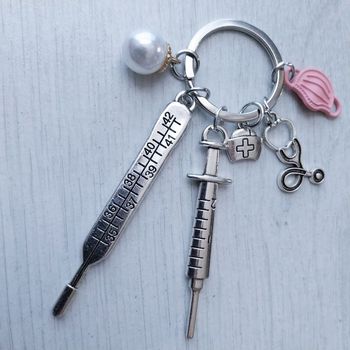 Porte clefs profession médicale infirmière modèle masque rose