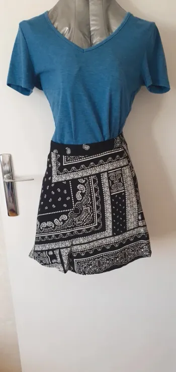 Jupe courte à motif