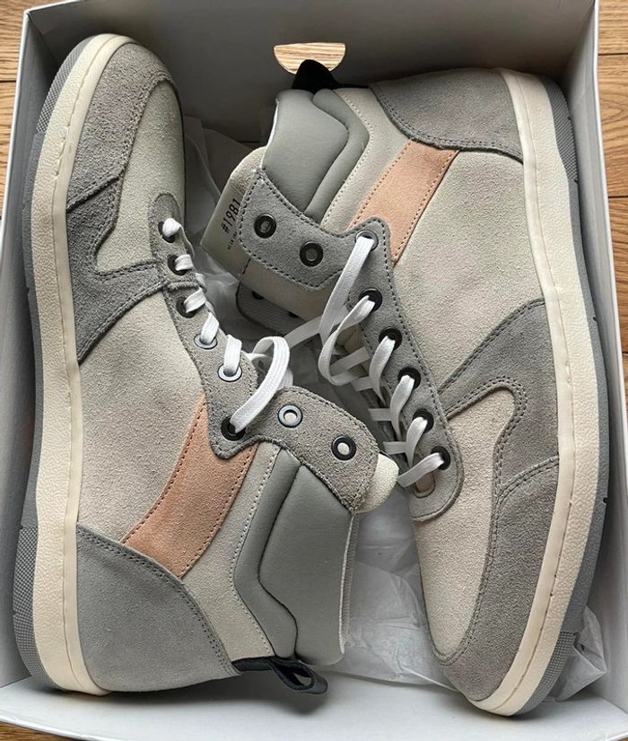 Sneakers taille 44, San Marina, Sobodo - photo numéro 3