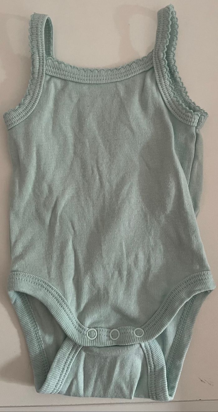 Lot 2 de bodies - photo numéro 4