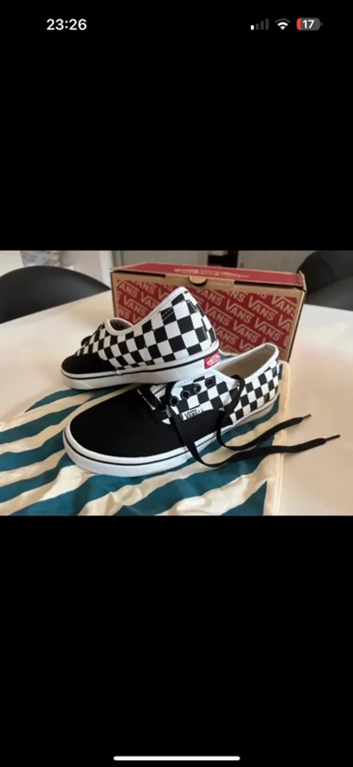 Vans Authentic Femme Taille 37 - Neuf avec Boîte - Noir/Blanc Damier
