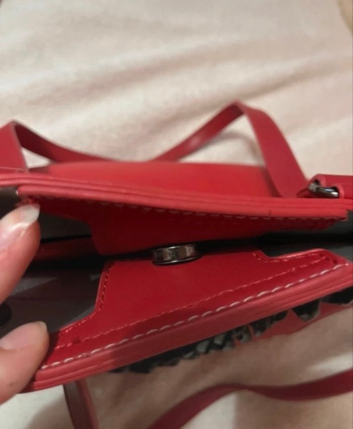 Sac à main rouge en très bon état - photo numéro 8
