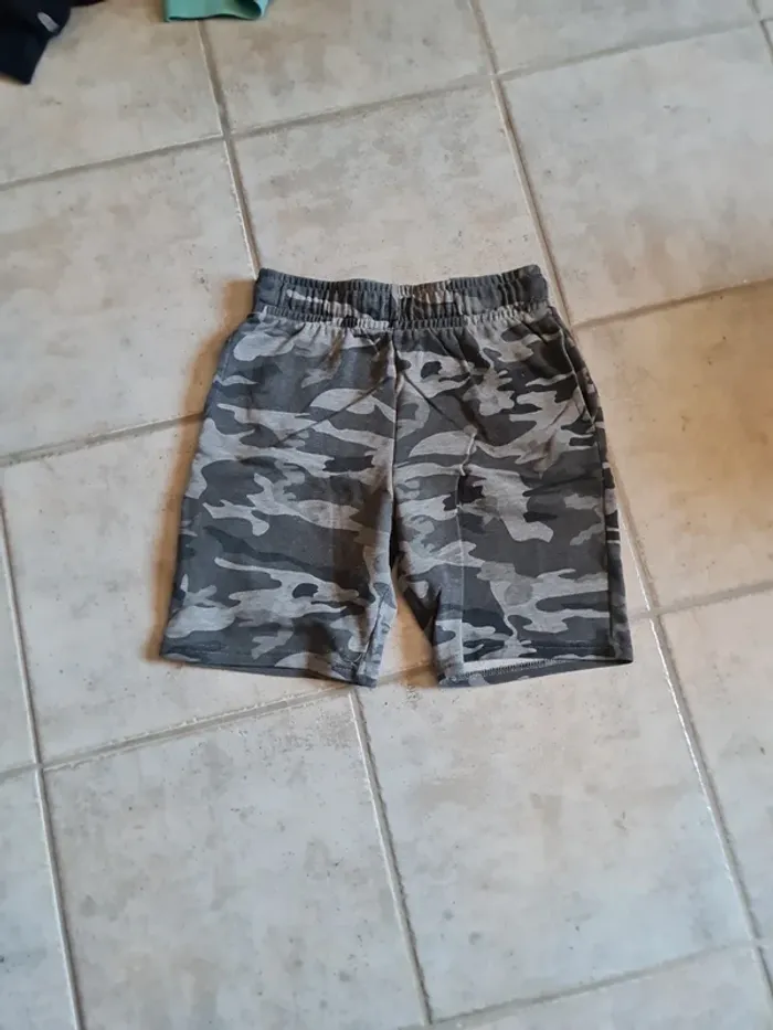 Short Primark