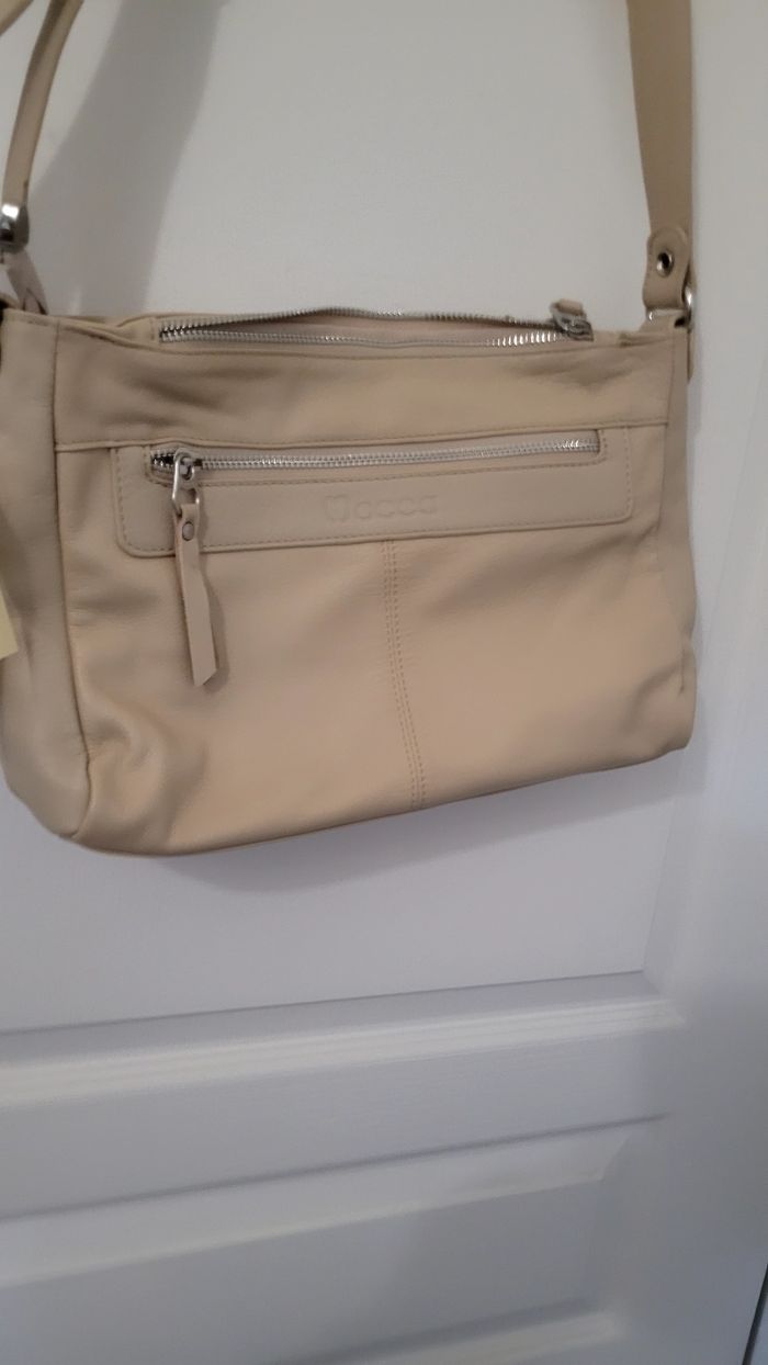 Sac à main neuf en cuir