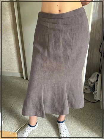 Jupe longue taille 40 marque un jour ailleur neuf sans étiquette *