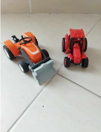 Tracteurs en lot -véhicules  jouet enfant orange et noir