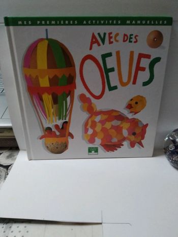 Mes premières activités manuelles avec des œufs