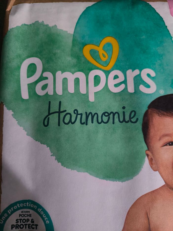 Pampers Harmonie Taille 4 – 9/14 kg – Neuf – Couches bébé - photo numéro 3