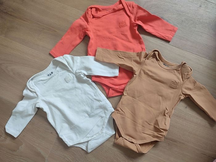 Lot de 3 bodies coton brodés bébé 3 mois tape à l'oeil