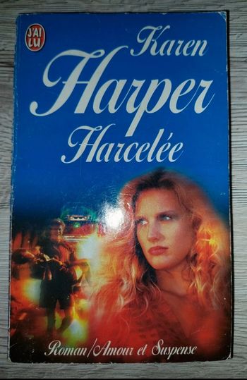 Livre de poche Harcelée