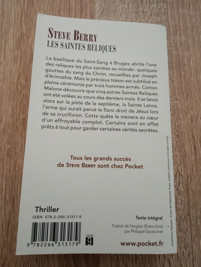 Steve Berry 🪅 Les saintes reliques - photo numéro 2