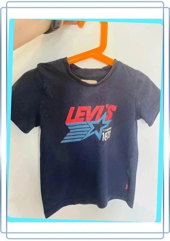 Joli t-shirt manches courtes 5 ans levi’s