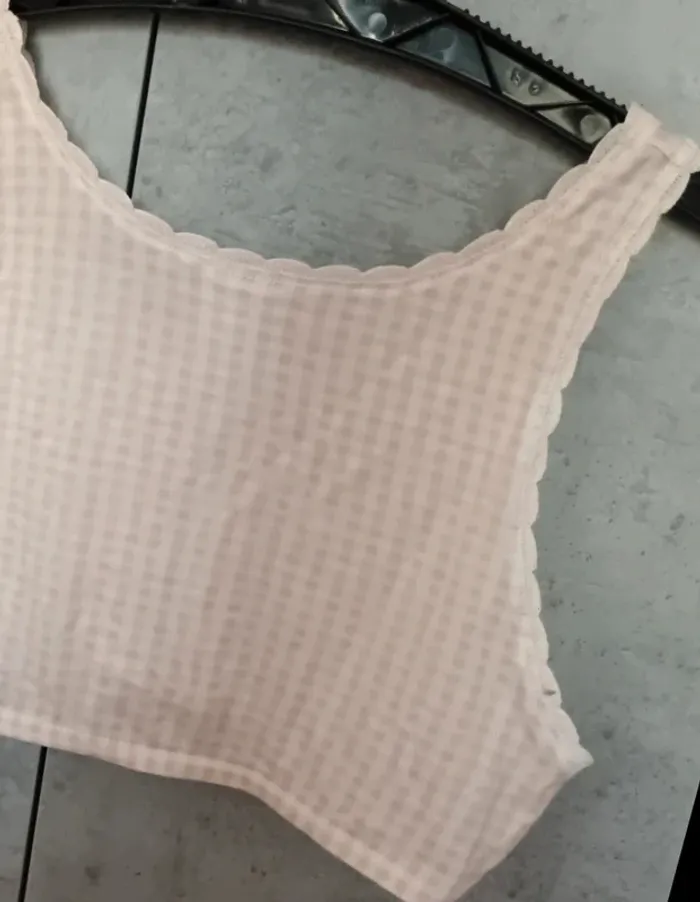 Brassière-10 ans - photo numéro 4