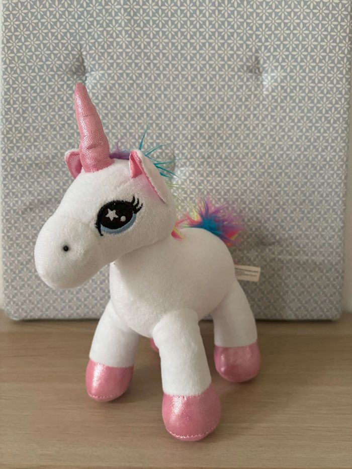 Peluche Licorne "Arc-En-Ciel"