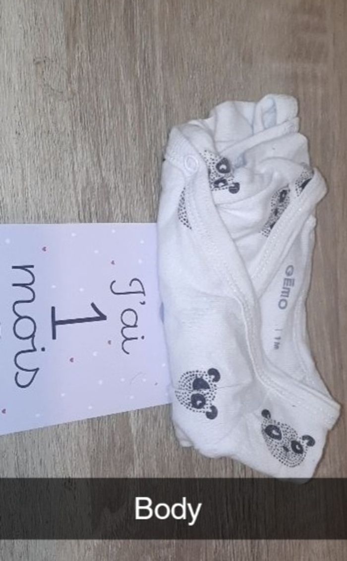 Bodie garçon 1 mois - photo numéro 5