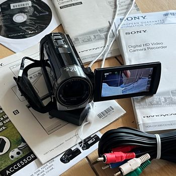 Sony hdr-cx130e