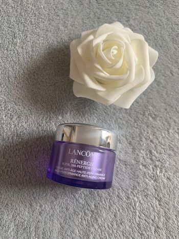 Renergie H.P.N 300 Peptide cream Lancôme