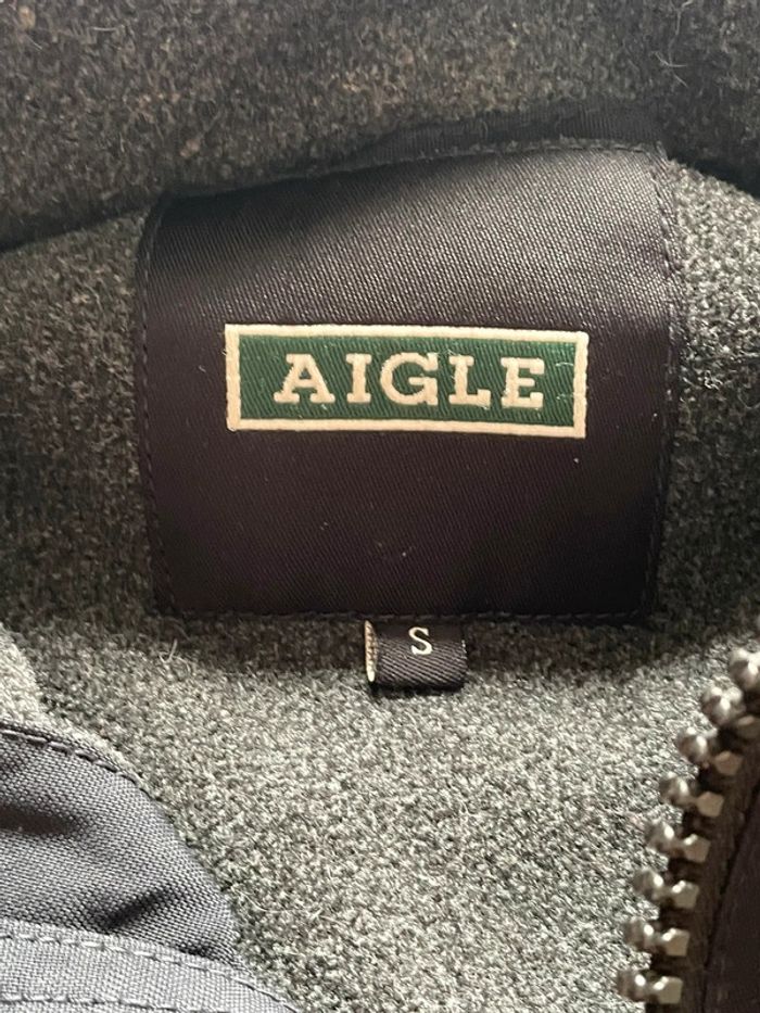Manteau veste Taille S marque aigle - photo numéro 2