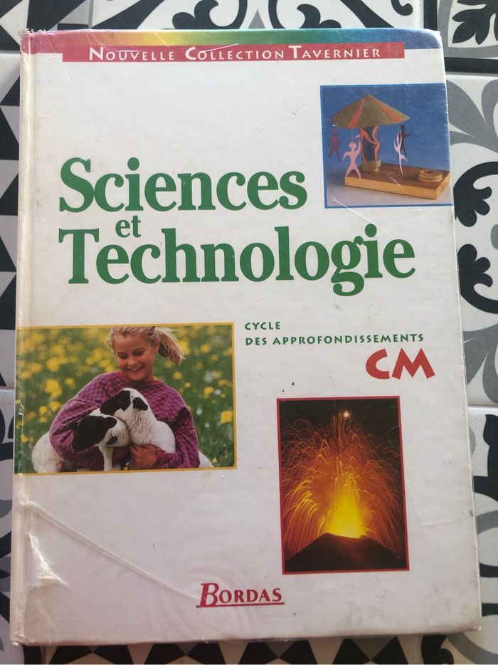 Sciences et technologie CM,  édition Bordas