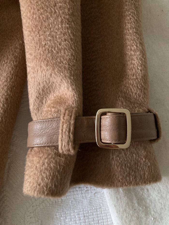 Magnifique manteau MaxMara en poil de chameau - neuf - photo numéro 4