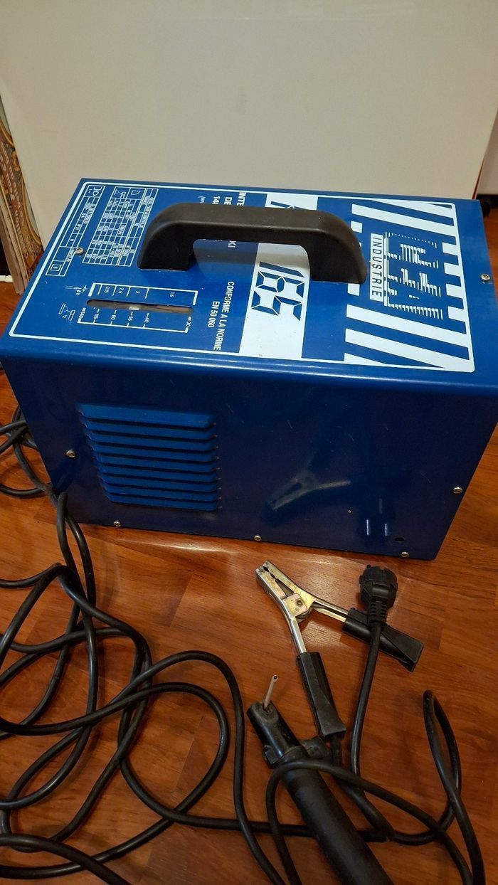 Poste soudeur CEVAL CEA Industries - photo numéro 3