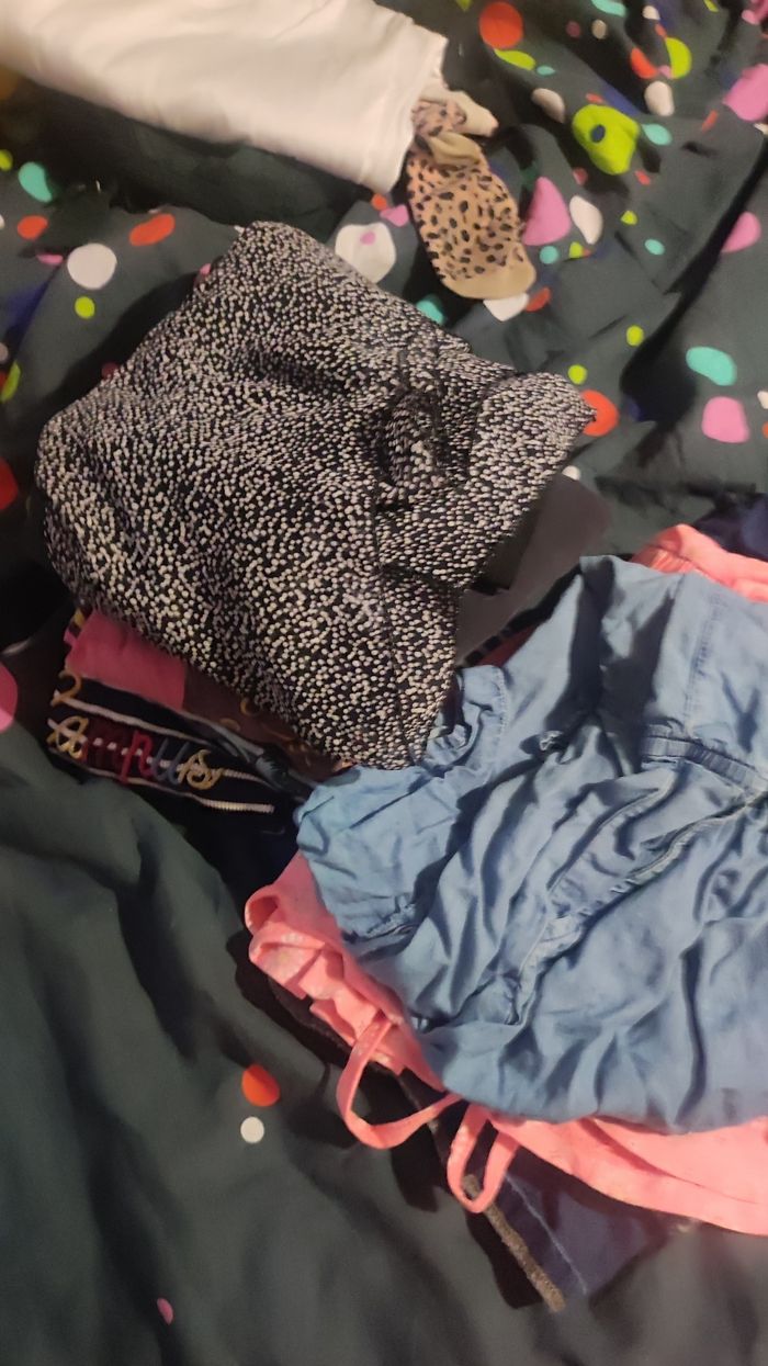 Lot vêtements fille 10ans - photo numéro 2