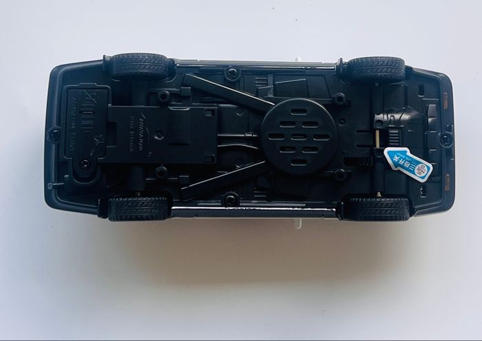 Figurine en Métal Voiture du Manga Initial D Echelle 1:30 (14 cm de longueur) - photo numéro 8