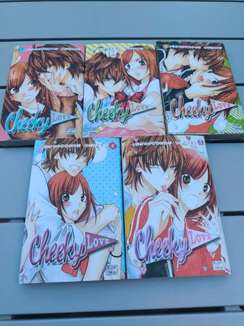 Lot de 5 manga cheeky love 1 a 5 tb état